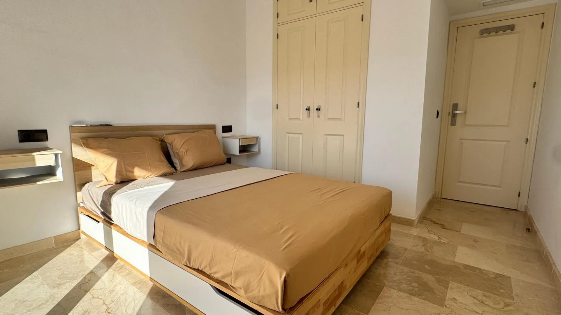 Diamante Your Home On La Costa Del Sol Fuengirola 0*,