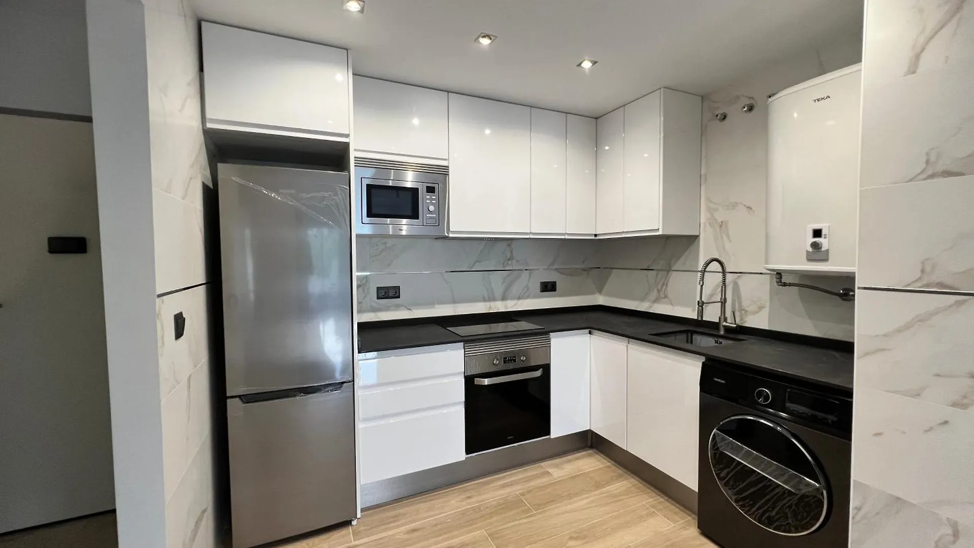 Diamante Your Home On La Costa Del Sol Fuengirola
